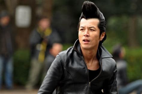 15.speaking of goth, this guy's hair is a pretty serious tribute to the cure's robert smith. 7 Startling Japanese Pompadour Hairstyles for Men | Mens ...