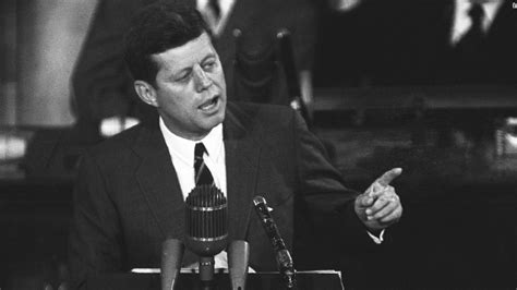 Sixty Years Ago This Jfk Speech Launched Americas Race To The Moon Cnn