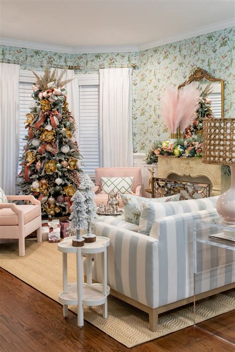 Check spelling or type a new query. Christmas Living Room Decor Living Room - Style Charade