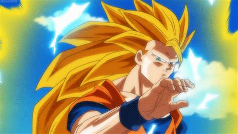 Goku et vegeta font face à un nouvel ennemi, le super saïyen légendaire broly, dans un combat explosif pour sauver notre planète. broly gif | Tumblr