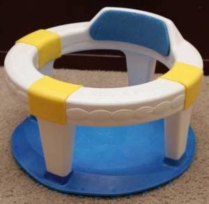 Looking for a good deal on baby suction? Fisher Price Bath Seat / Ring - (Lyndon) for Sale in ...