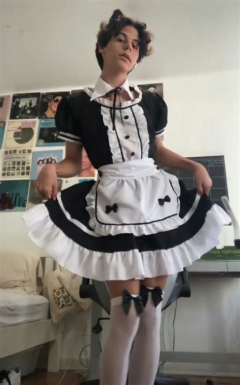 Pin By Ай эм немножко тупая On Its Fridayyyy Maid Outfit Maid