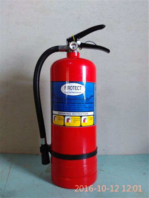 Alat pemadam api ringan jenis material foam, biasanya digunakan untuk sumber api yang tak memiliki arus listrik, seperti kain, jok, plastik, dan bahan bakar. Jual Alat Pemadam Api Ringan (APAR) 3,5 Kg, Dry Chemical ...