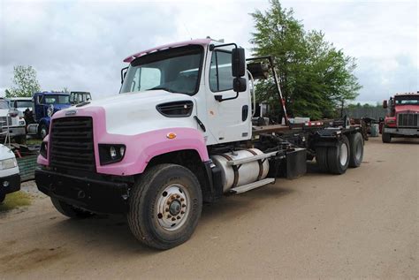2012 Freightliner 114sd Roll Off Truck Detroit 410hp Automatic For