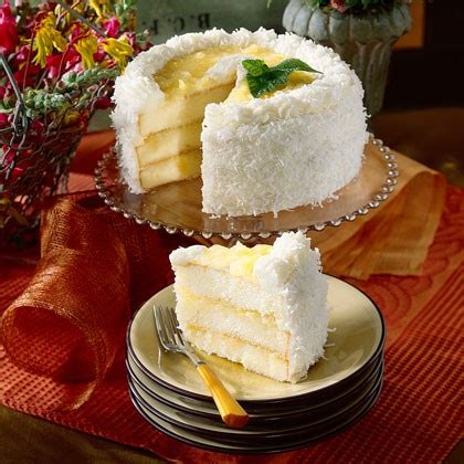 The chart assumes that your own basic recipe will be for a 20cm (8in) round cake that is 7.5cm (3in) deep, as this, at the time of writing, is the most common size. Cuban Bakery-Style Pineapple Cake with Pineapple Filling (Cooked Filling, 1980'S) | JoAnn | Copy ...