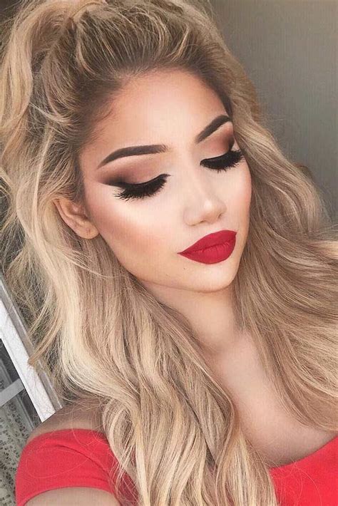 48 Red Lipstick Looks Get Ready For A New Kind Of Magic Prom Makeup Looks Red Lip Makeup