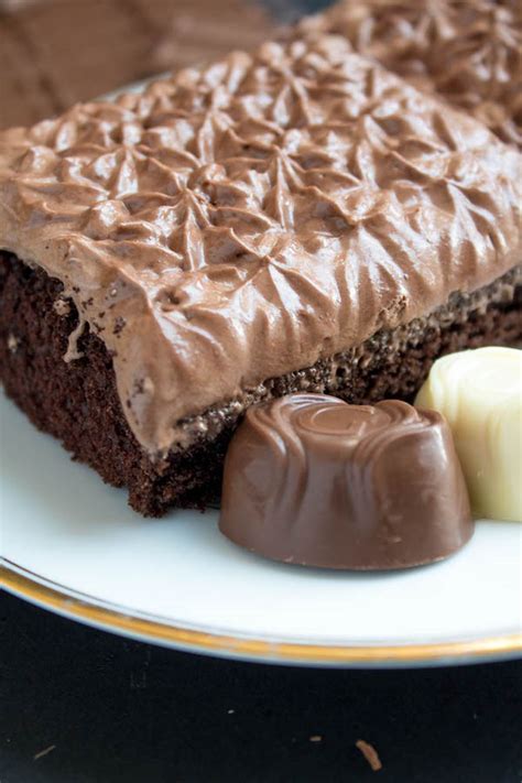 ultimate chocolate lovers freakshake ~ recipe queenslee appétit