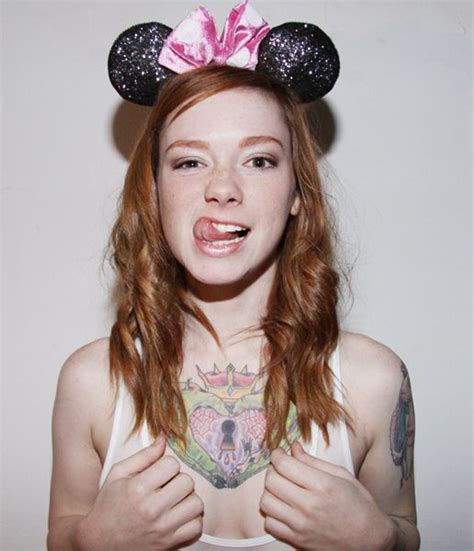 Model Hattie Watson Redheads Redhead Beauty Beautiful Redhead