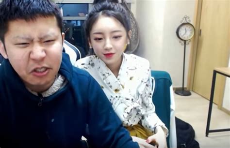 Bj 철구♥외질혜 결혼 5년차 저희 부부의 성관계…팩트를 말씀드립니다 (영상). WIKITREE | 부인 폭행 루머에 BJ 철구 반응 (영상)
