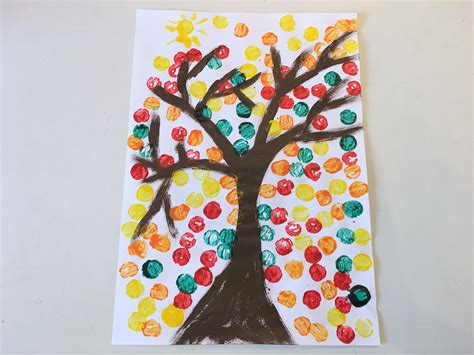 Ergonomisches zeitloses design für kinder, eltern und erzieher. Bucherregal Kinderzimmer Baum - Caseconrad.com