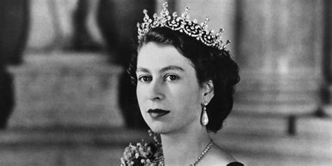 Histoire De La Reine Elisabeth 2 Aperçu Historique