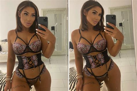 Chloe Ferry Grabs Fans Attention In A Very Sexy Lingerie Selfie