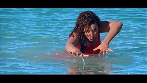 Mumtaj Busty Erotic Bikini Song Cleavage Navel Show K Enhanced