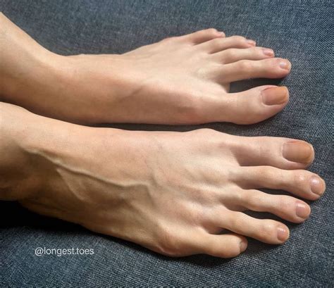 longest toes on instagram “natural toes 🌿 longesttoes feetgoddess feet toes longsecondtoe