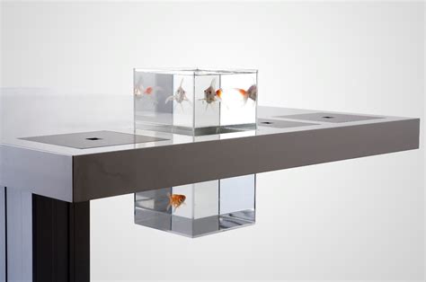 11 Modern Minimalist Computer Desks