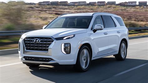 We've analyzed 25 hyundai palisade reviews, as well as data points like this 2021 palisade review incorporates applicable research for all models in this generation, which launched for 2020. 2020 Hyundai Palisade Buyer's Guide: Reviews, Specs ...