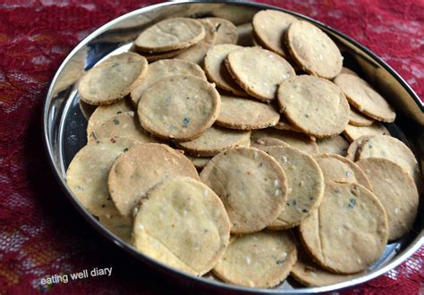 Healthy fats, lots of fiber, and tons of minerals come with each bite. Crunchy Thattai with a Twist- A Savory Snack for Diabetes Friendly Thursdays (gluten-free, vegan ...