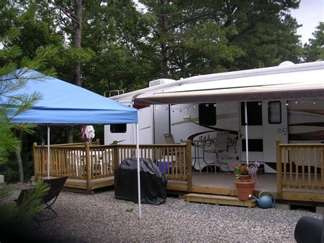 Find and book campsites in malaga from £13.69/nt. Decorating RV Camping Site Ideas 40 - RVtruckCAR