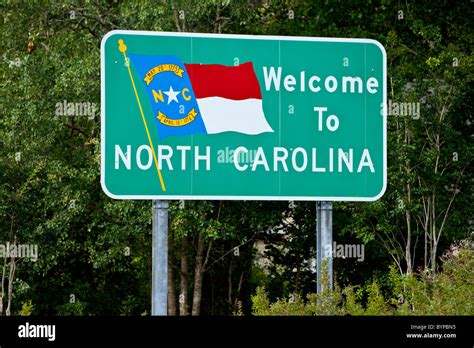 Welcome To North Carolina Sign Usa Fotos Und Bildmaterial In Hoher