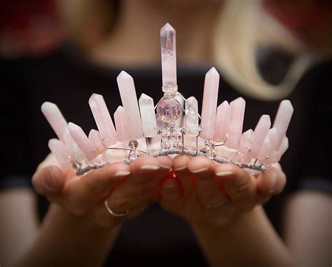 Diy Inspiration Rough Crystal Crowns Rough Crystals And Wire Worked Crowns Ive Posted Before