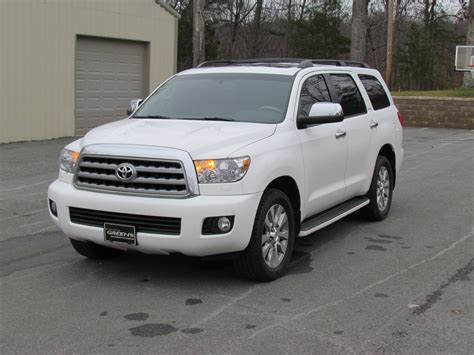 Toyota Sequoia Limited 4wdpicture 6 Reviews News Specs Buy Car