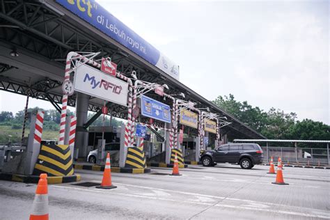 It's 400 meter from plaza tol ipoh selatan. Kadar Tol Lebuh Raya Popular di Malaysia