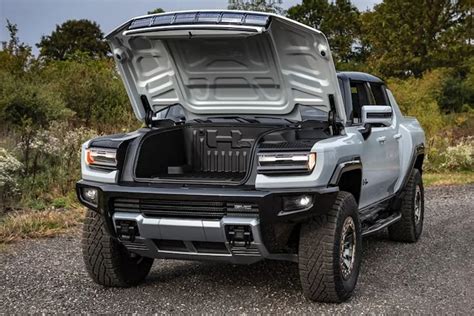 The 830hp Hummer Ev Is A Supertruck For All Terrains Man Of Many All
