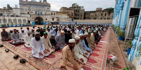 Sky watchers have a lot to look forward to in 2021, with three supermoons, one blue moon and two lunar eclipses all taking place during the new year. Eid Al-Fitr 2021: Ruet-e-Hilal Committee Will Meet Today ...