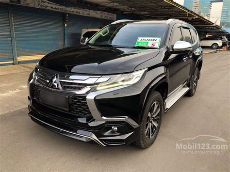 Mitsubishi pajero dakar 4x2 at 2012 warna hitam metalik pajak on. Jual Mobil Mitsubishi Pajero Sport 2016 Dakar 2.4 di DKI ...