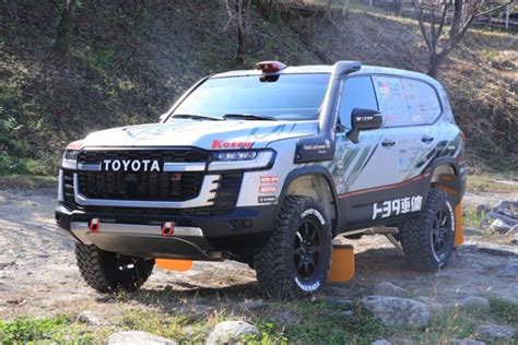Singa Gurun Toyota Land Cruiser Besutan Toyota Auto Body Siap