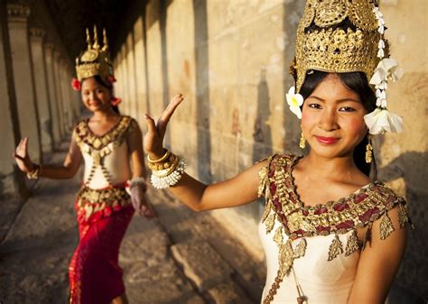 14 signs you've brought Cambodian culture home