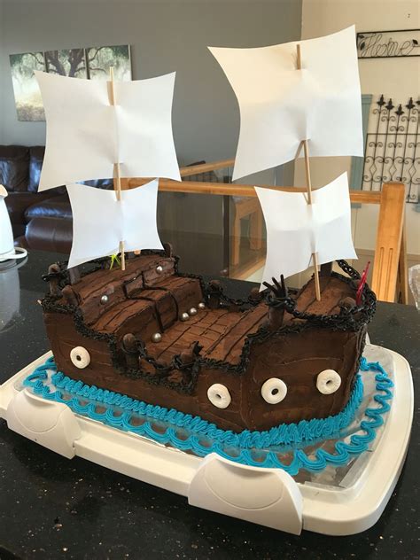 Pirate Ship Cake Tutorial Pirate Ship Cakes Pirate Cake Pirate Otosection