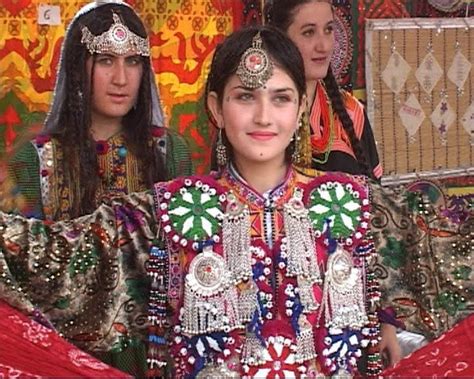 Traditional Afghan Woman Afghan Clothes Afghan Fashion Afghan Dresses