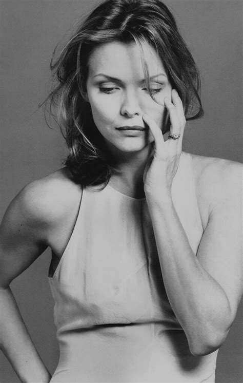 Michelle Pfeiffer Biography Born 1957 Gallery