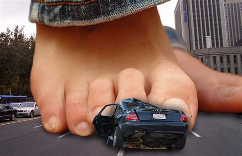 Giant Bare Feet Car Crush Darkstar133272 Flickr