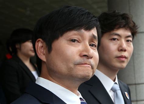 Activist Couple Test Gay Rights Barriers In Conservative South Korea