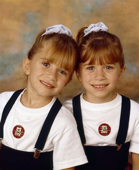 til the olsen twins are fraternal and not identical twins resetera