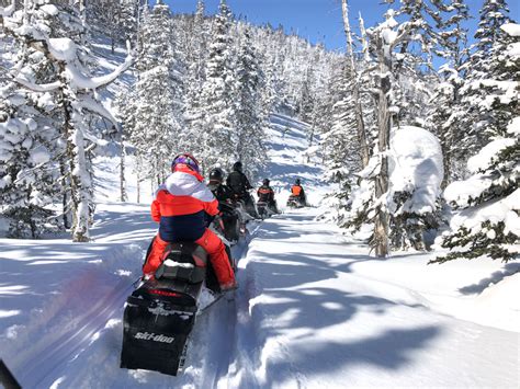 Amazing Newfoundland Snowmobile Destination Snoxcapes