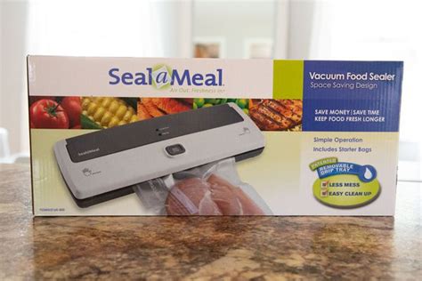 Now, the sound it makes when i start pressing down. Seal-a-Meal Vacuum Sealer Review: Simple and Effective