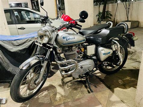 It is available in 1 variants in the indonesia. Used Royal Enfield Bullet 350 Bike in Mumbai 2002 model ...