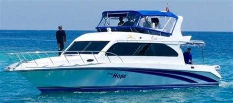 We haven't found any offers in labuan. Charter East Cruise Fast Boat | Sewa Boat dan Mobil di ...