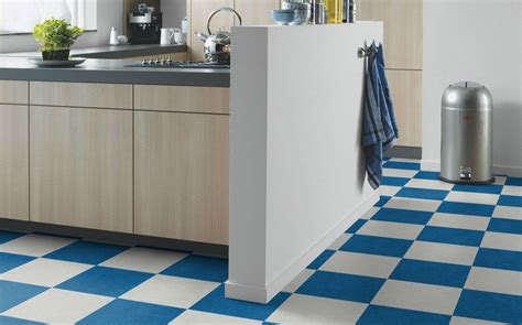 Are you about to install a new marmoleum modular floor? Marmoleum click pris - Familie hjørne