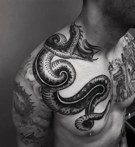 🖤 Mens Tattoos A Snake On The Shoulder 45 Photos Gorodprizrak