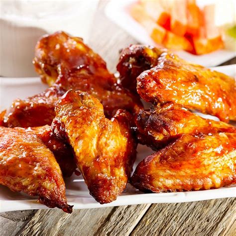 Recette Ailes de poulet piquantes au four facile rapide