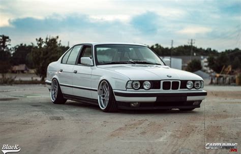 Stanced Bmw 525i E34