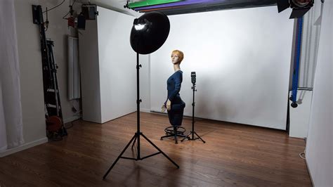 Beauty Dish Lighting Tutorial and $7.00 DIY Beauty Dish