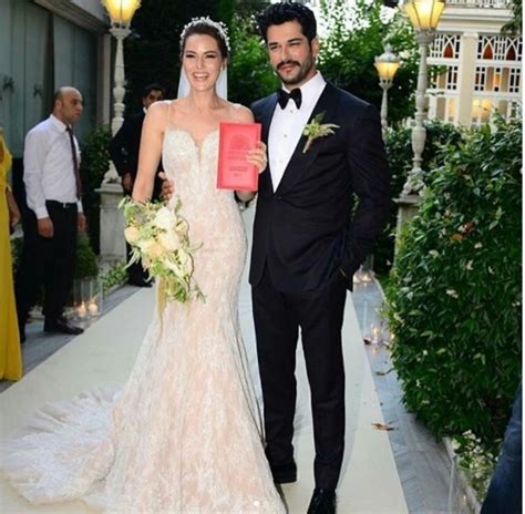 We did not find results for: Burak Özçivit ve Fahriye Evcen evlendi! İşte yılın ...