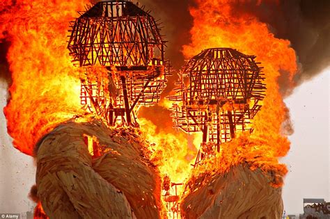 Burning Man Festival Goers Descend On The Nevada Desert