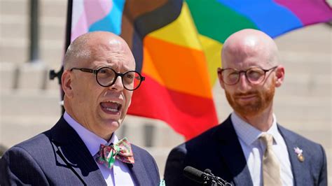 Same Sex Marriage Bill Clears Major Hurdle On Way To Being Enshrined In