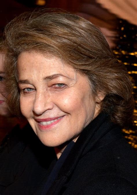 Alone is a 2020 american thriller film directed by john hyams, from a screenplay by mattias olsson. Charlotte Rampling - Wikipédia, a enciclopédia livre